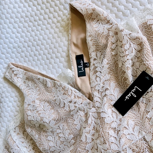 🤍Lulu’s Heart Lace Dress 🤍 - Picture 12 of 15